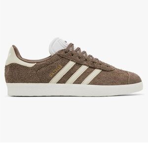 Adidas Men's Brown Gazelle Shoes